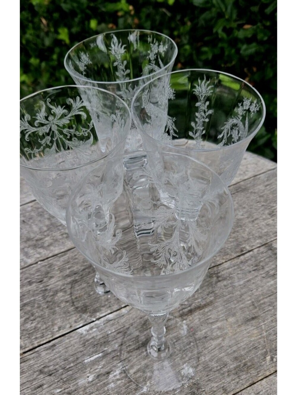 4 Vintage Crystal Water Glasses Goblets , Etched Partridge Stemware  8.5" 8oz